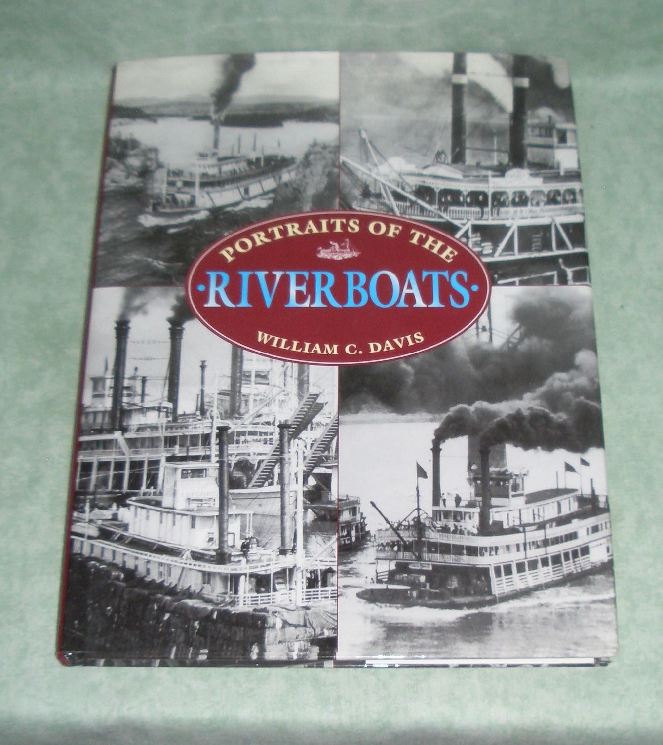 Davis, Riverboats