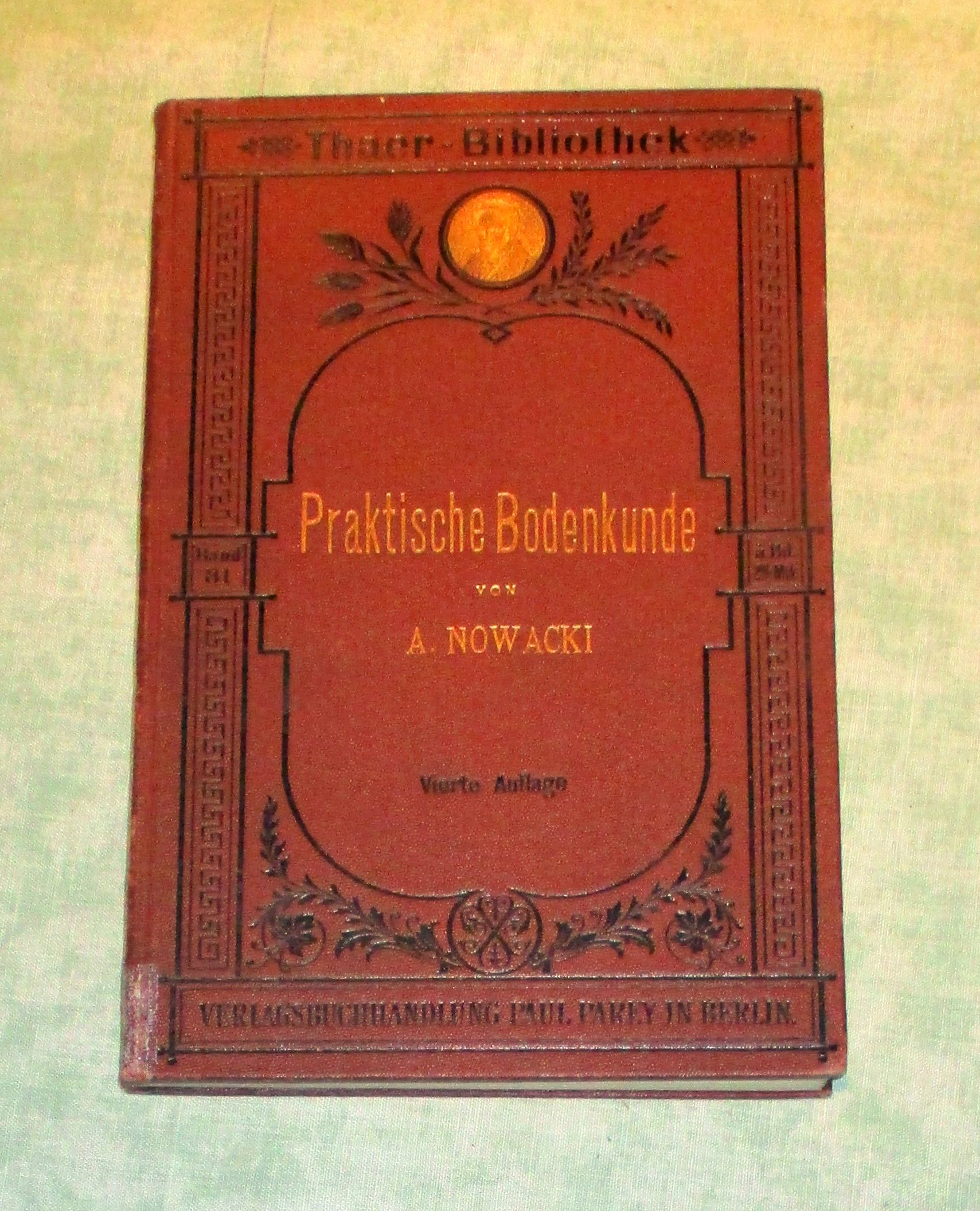 38060A.jpg
